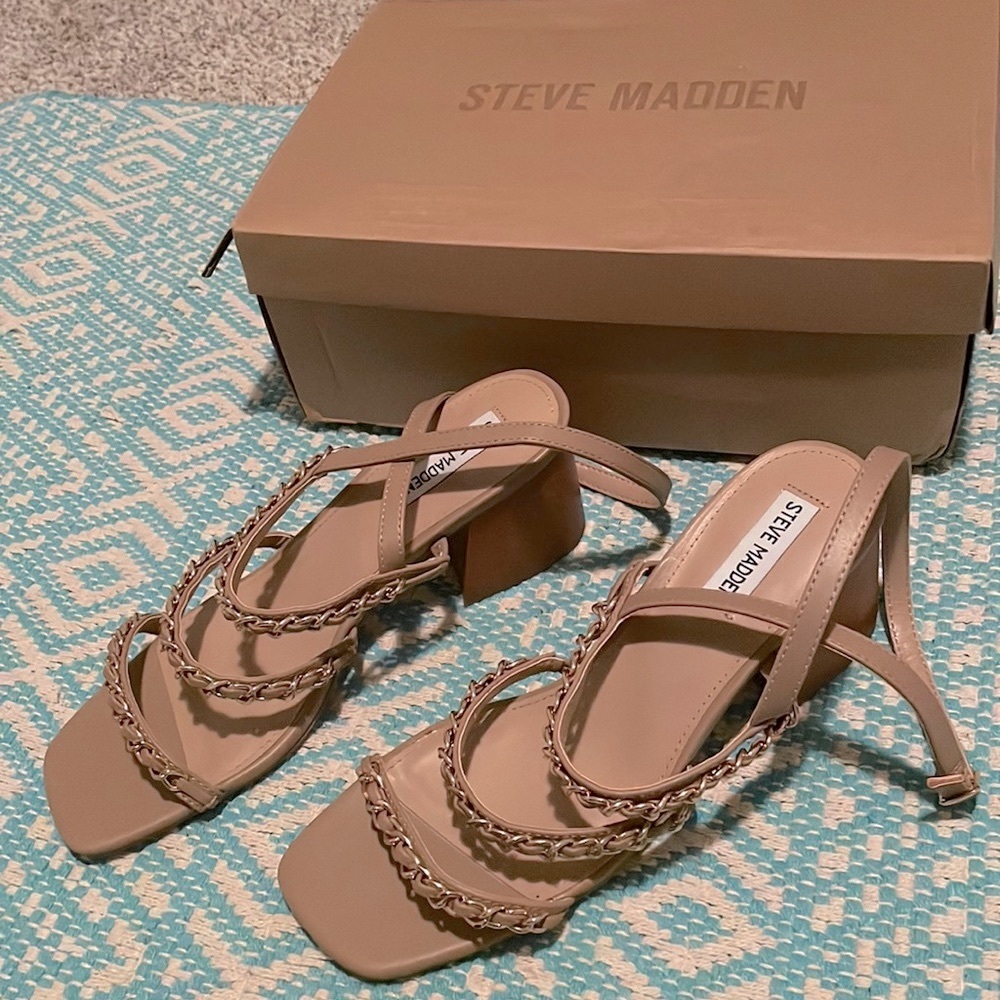 New Steve Madden Sandals